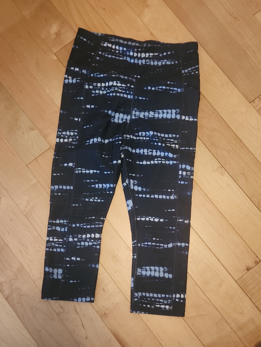 🪻[3/20$] Avia Tie-Dye Capri Leggings